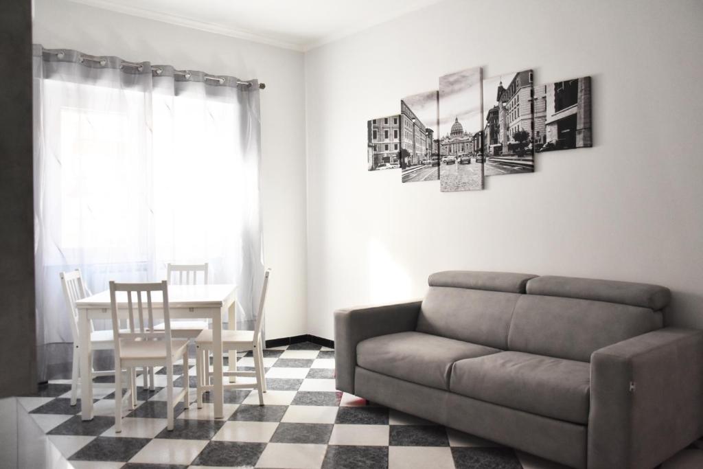 Metro Battistini- D'Alessandro Holiday Home - 5