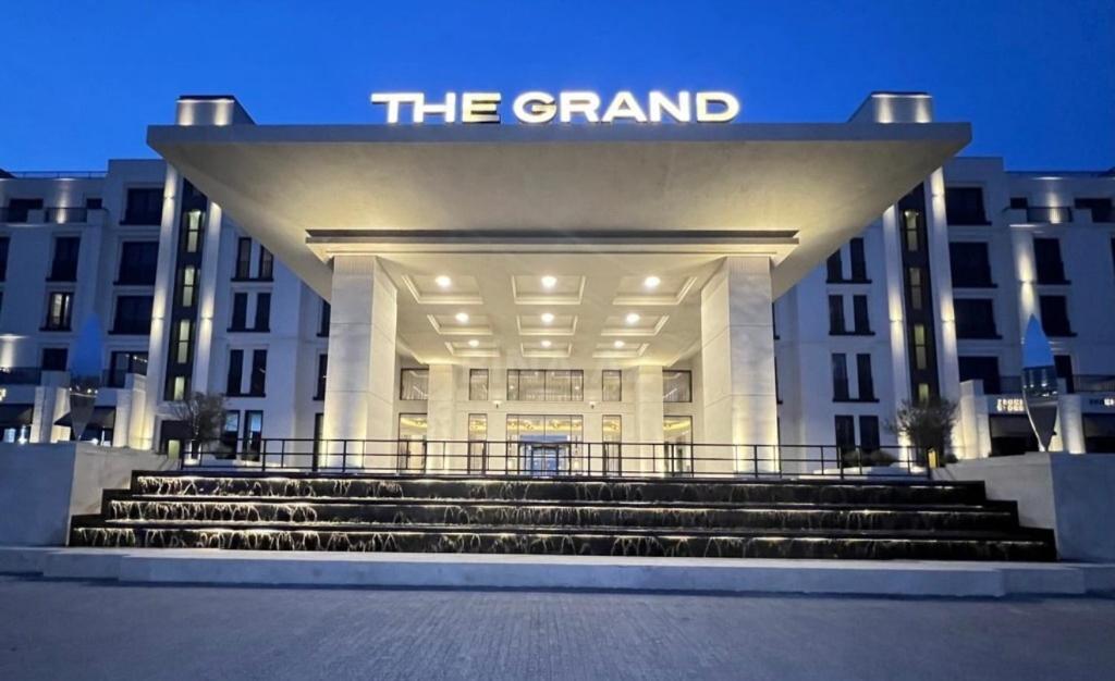 Sea Breeze, Mekhrably