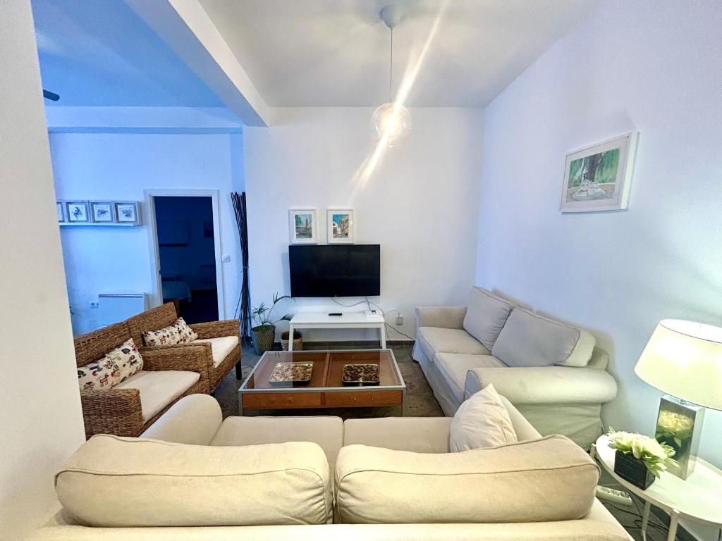 Acogedor apt 8pax 4Bdr 2Bth - CozyHomeSevilla1, Sevilla