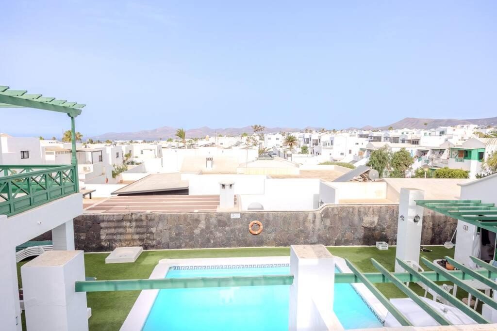 Las Palmeras 7 - 1