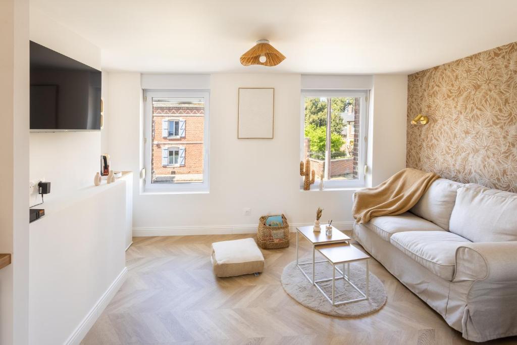 L'Escapade, Péronne