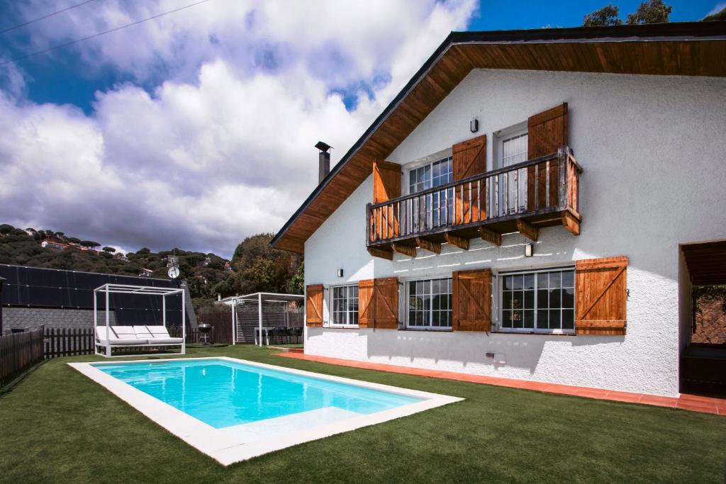 Hauzify I Casa Montjuïc, Sant Cebrià de Vallalta