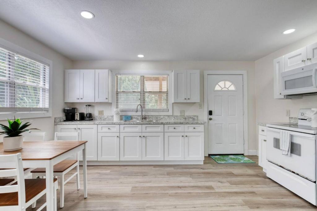 Astor Cottage Hideaway, Astor