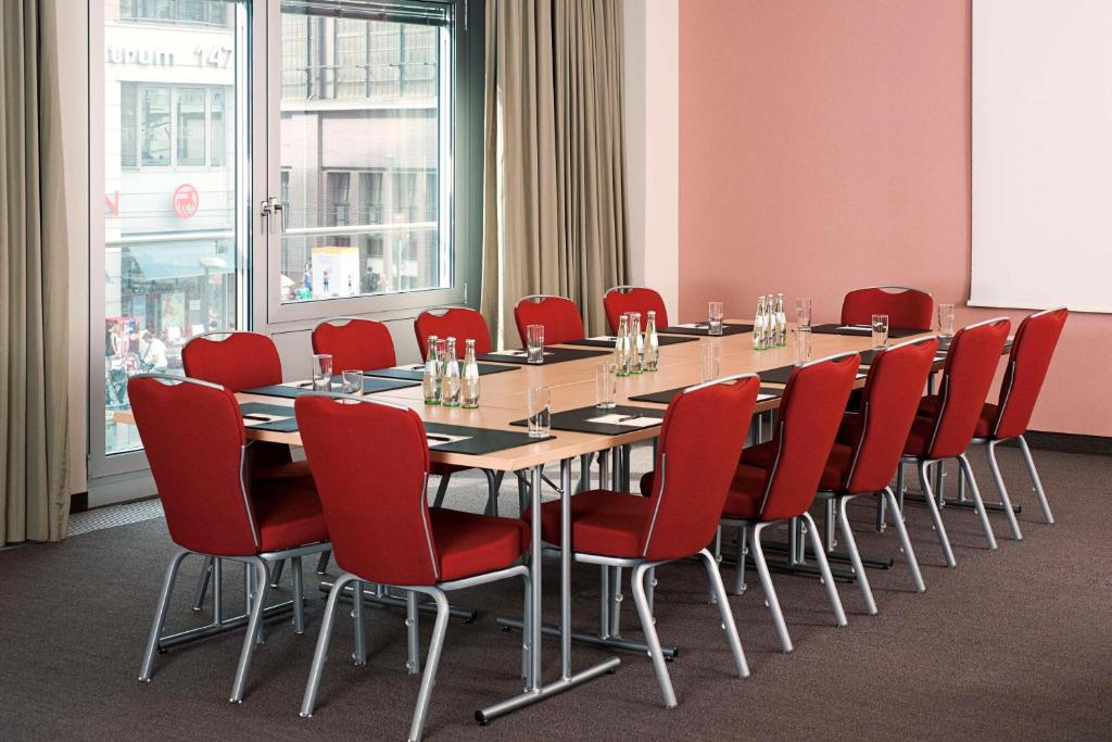 Meeting room / ballrooms