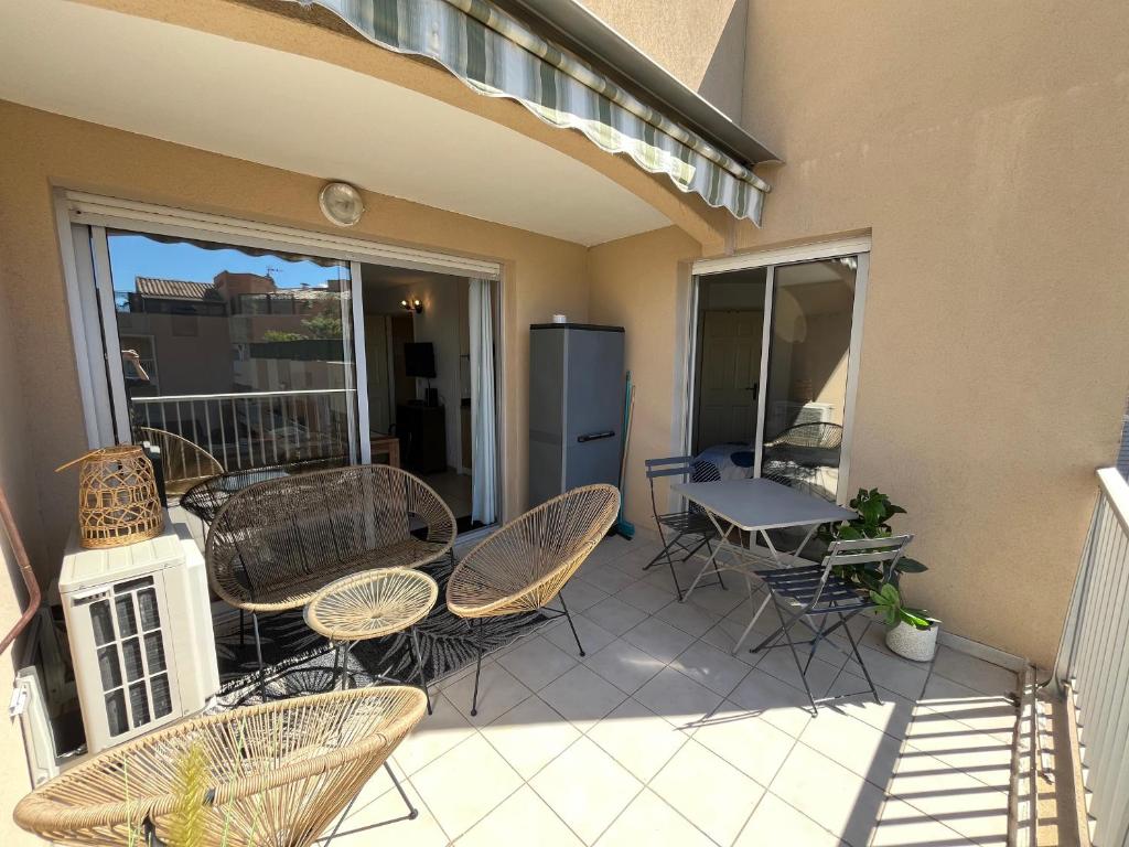 Appartement 2Pièces à Fréjus Plage avec Garage - FR-1-466A-53 - 1