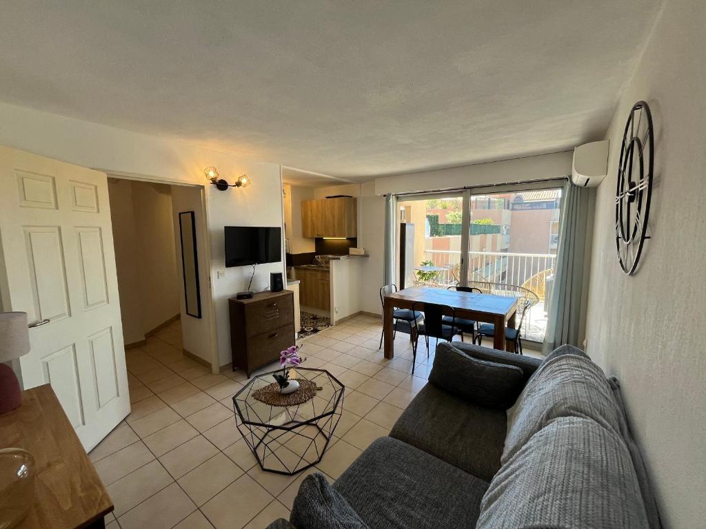 Appartement 2Pièces à Fréjus Plage avec Garage - FR-1-466A-53 - 5