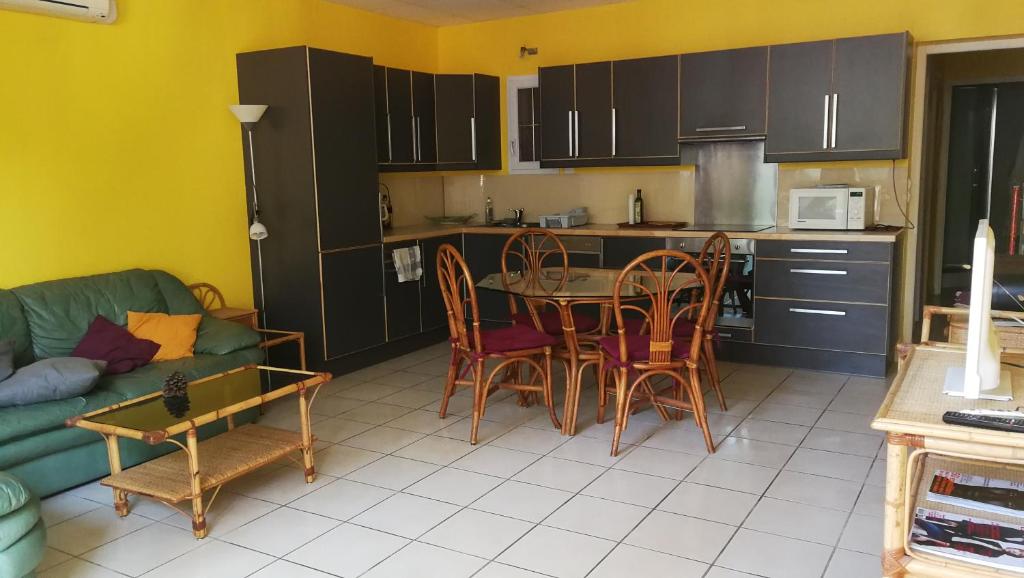 Appartement au calme en rdc - 3