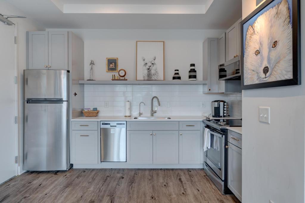 The Hive 201 King Suite, Wilmington