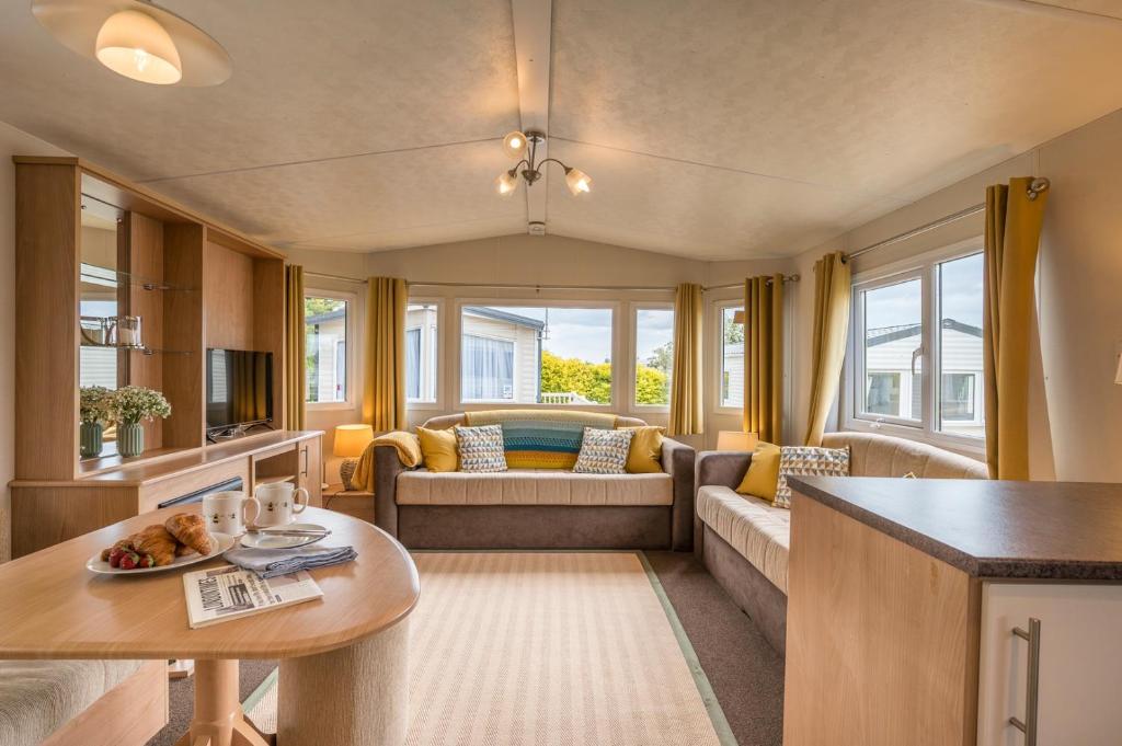 The Vansion, Pakefield, Pakefield