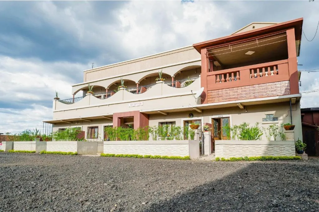 La suite by Aren'Ala - Résidence Volavita, hotel in Antsirabe