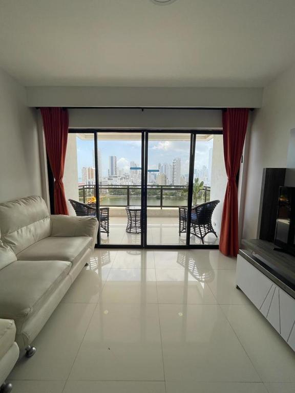 Apartamento con Vista al Mar Torremarina Premium - 3