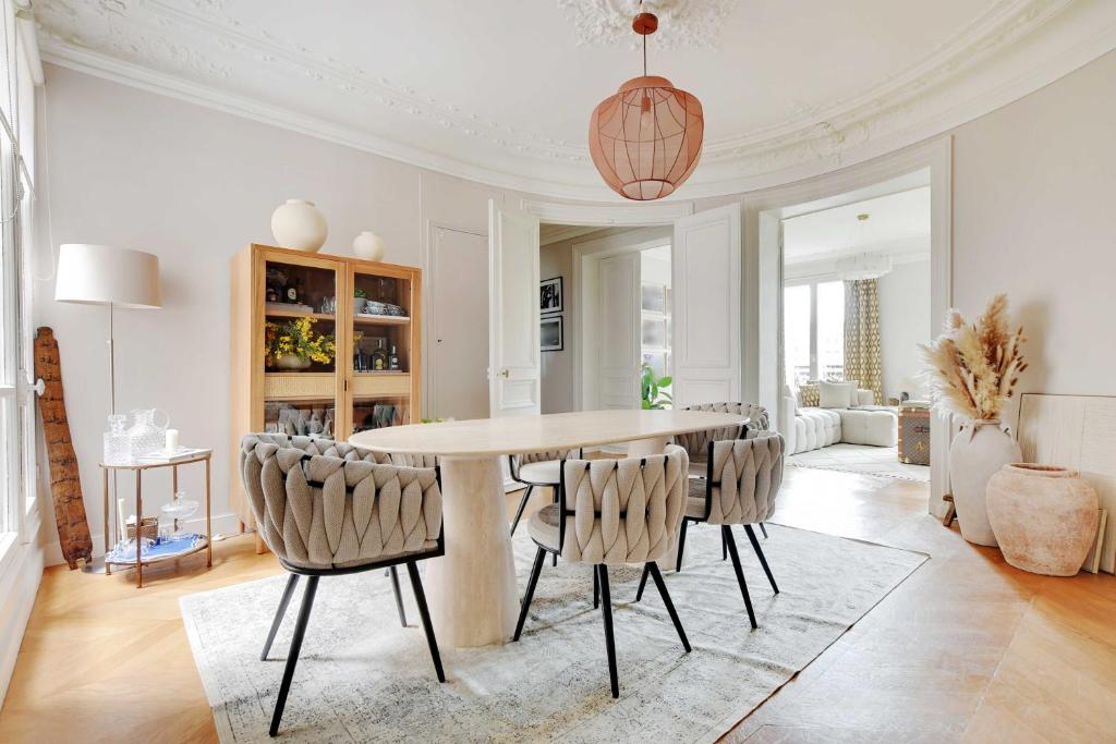 Elegant Apt 2BDR Arc de Triomphe Champs-Élysées - 3