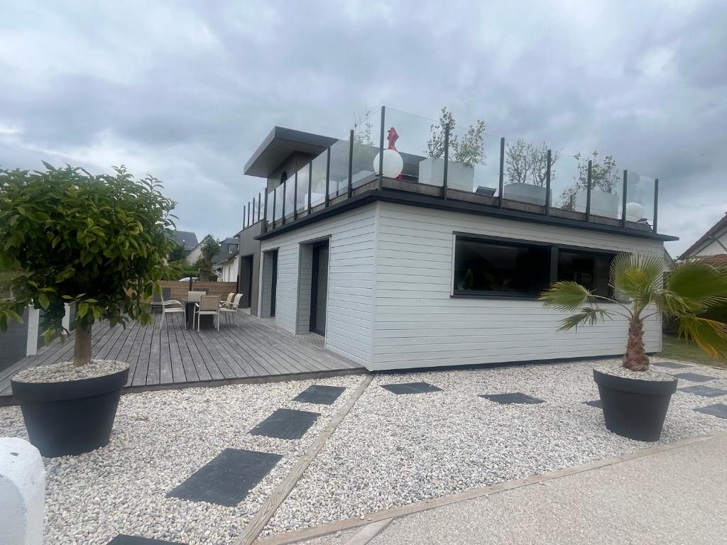 Maison avec terrasse - 2