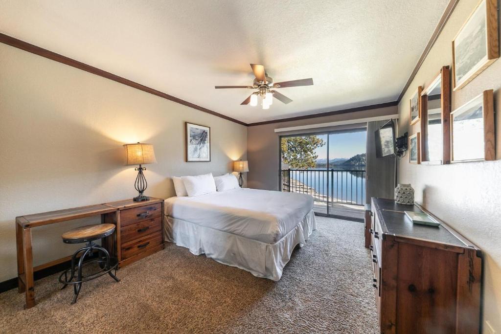 247 Bldg C condo, Truckee