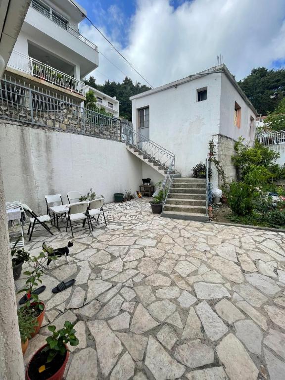 Cool room in Authentic Montenegro House - 5