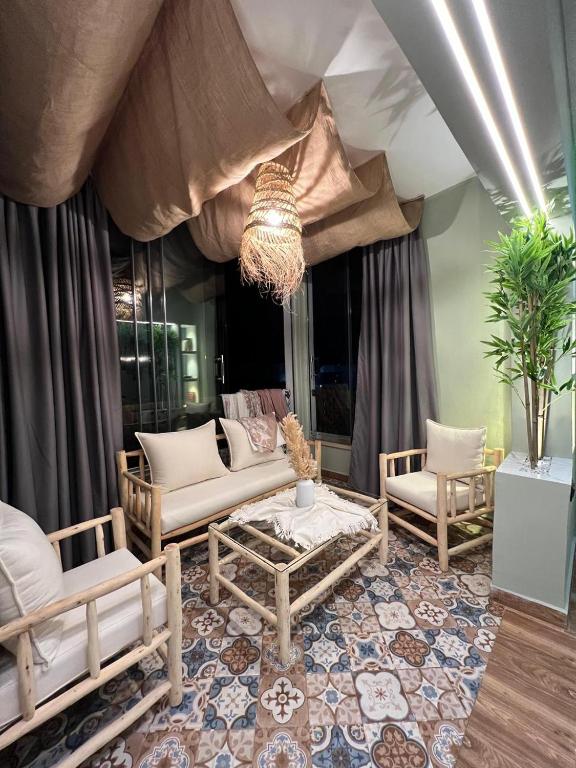 Bella vesta, Oulad Akkou