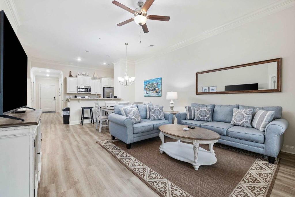 High Tides Good Vibes, Myrtle Beach