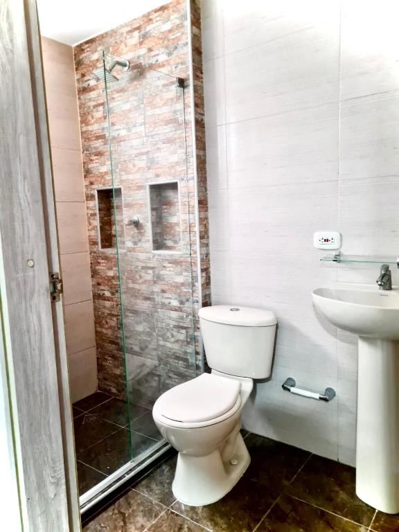 Apartamento con Vistas a la Ciudad - 3