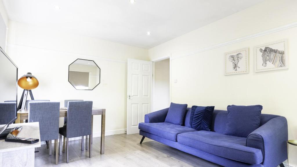 The Riverside, Alloa