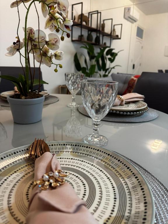 Na Quadra da Praia com Conforto NSC1141-503A, Rio de Janeiro