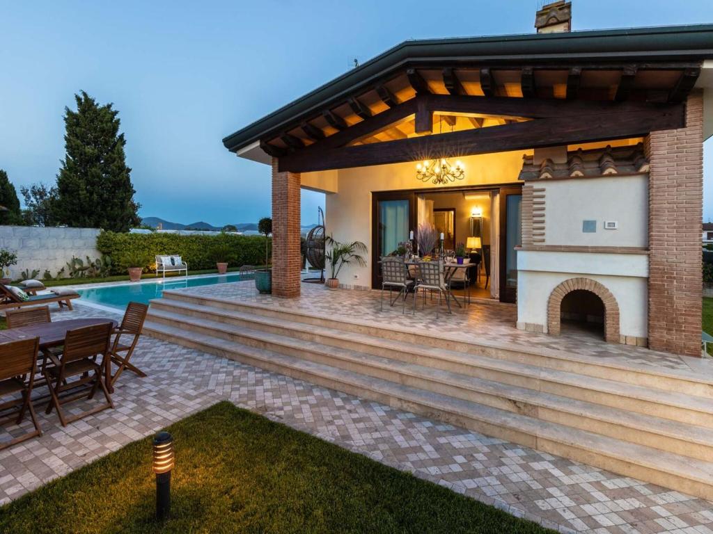 Villa in Viareggio near Lecciona Beach - 2