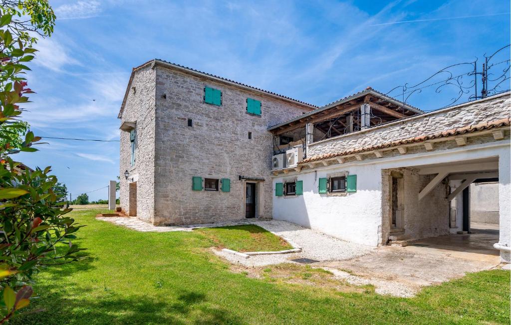 Nice Home In Pazin With Wifi, Pazin