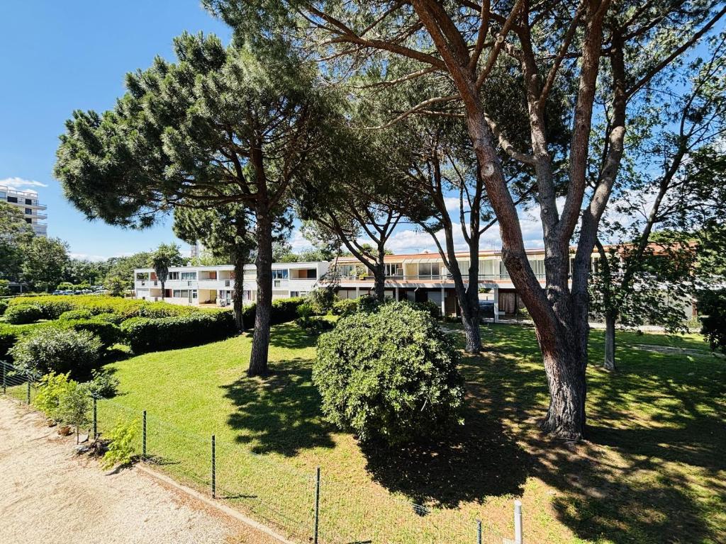 Studio 2 personnes avec terrasse proche plage - FR-1-309-508 - 3