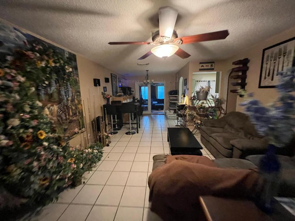 Marquis uno, San Antonio