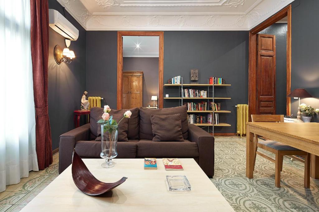 Fewdays Barcelona Apartments — Hotel in Barcelona