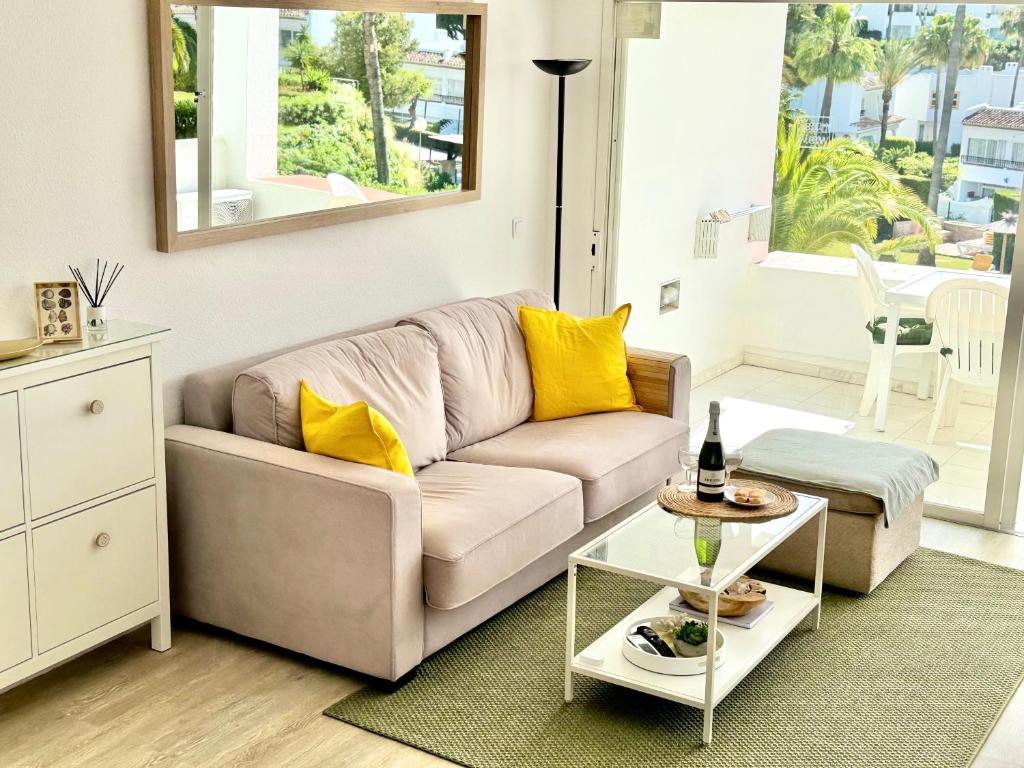 Sea view apartment in Rancho Miraflores - 3