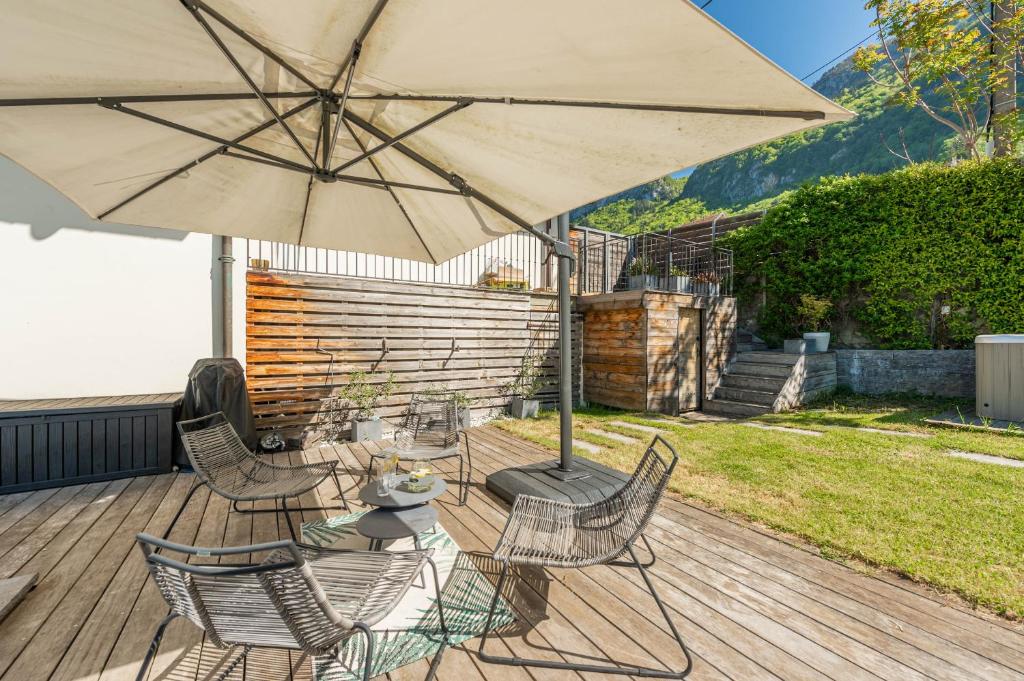 M062 Jolie villa Veyrier-du-lac avec Jacuzzi et vue sur lac - 3