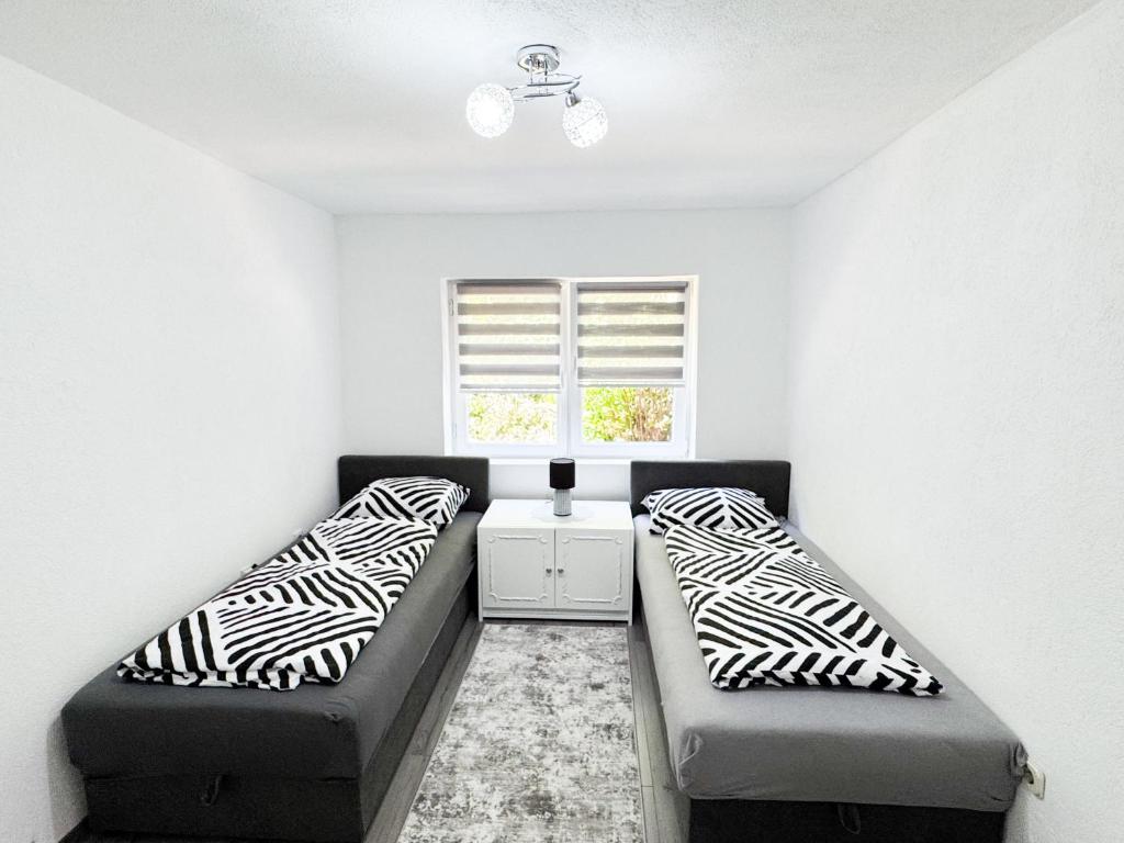 K&S Apartment Bistrik Stay - Private Parking - 4