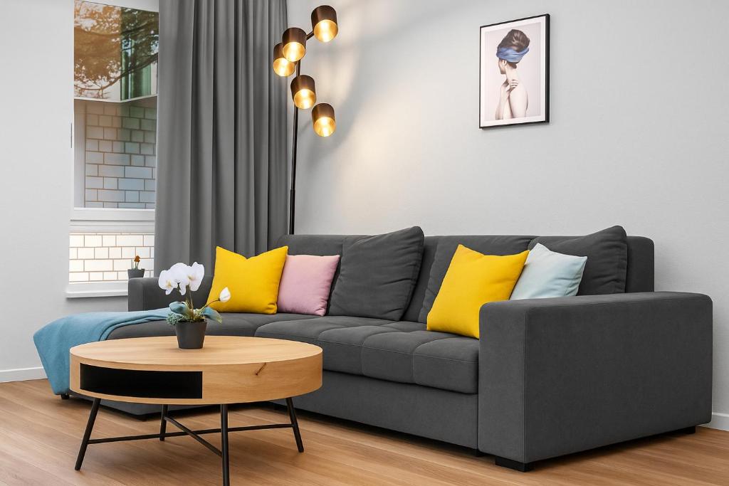 Exklusive Suite - Central - inclusive Sauna - Free Parking - Perfect for 7 Guests - Smart Home, Kolín nad Rýnem