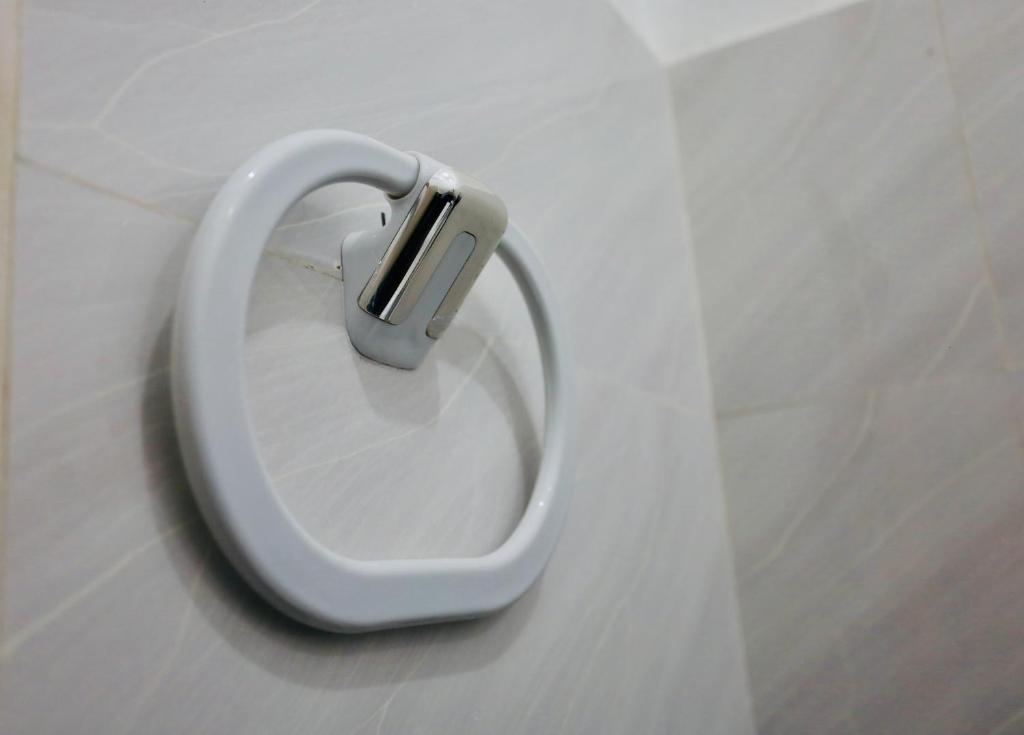 Ovalbay Resort, Nikawatawana