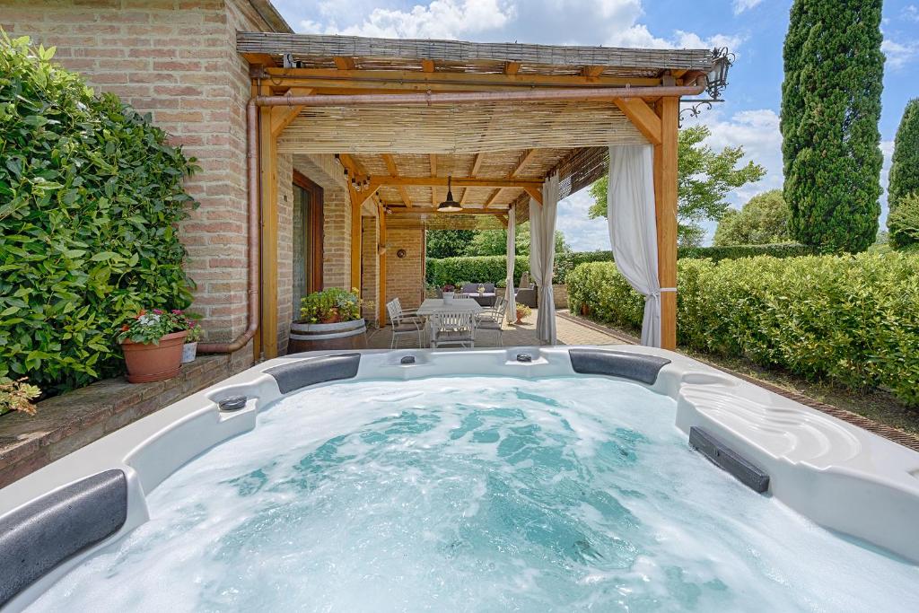 La Capanna di Elfo luxury villa View - 4