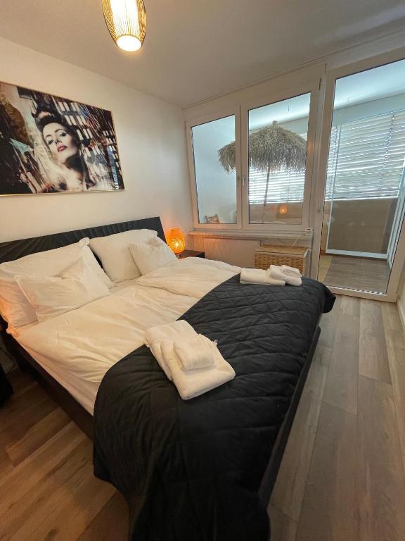 Mia's Loft - 3