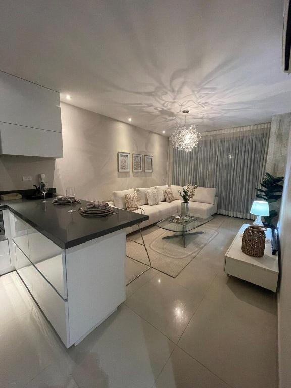 Mistral Exclusive oceanfront apartment with balcony - 3