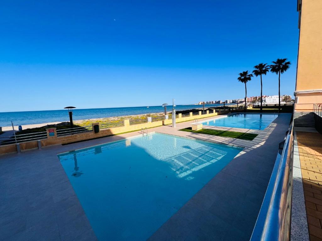 Residencia Dos Mares I, Bloque 3, Escalera 1, 2º C, La Manga del Mar Menor