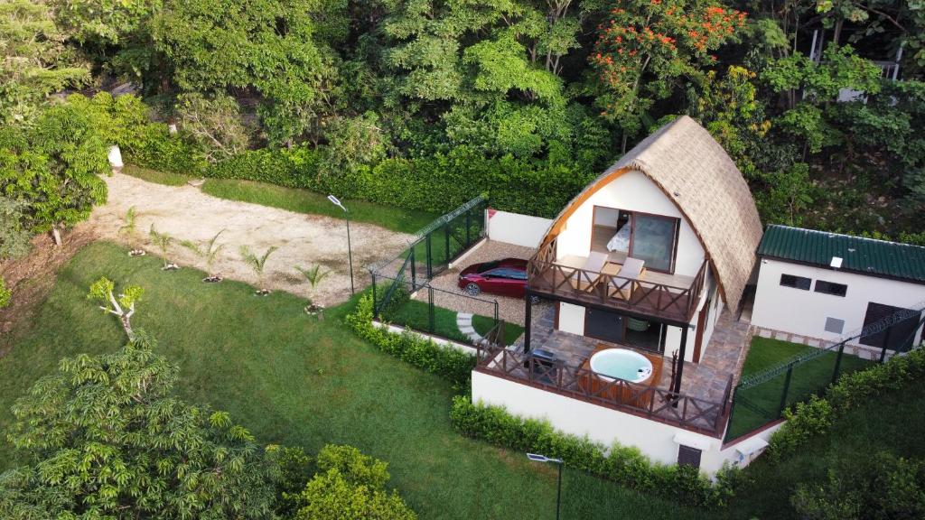 Tropical paradise, deluxe duplex cabin - 3