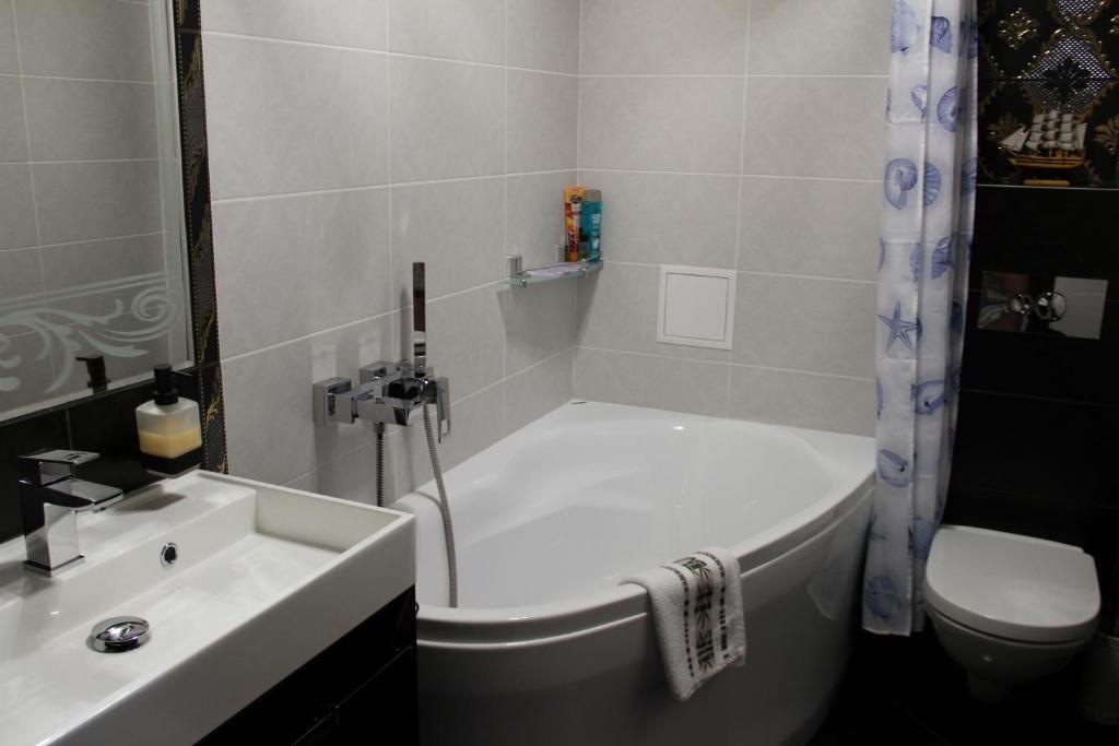 Apartment Marshala Bagramyana 14