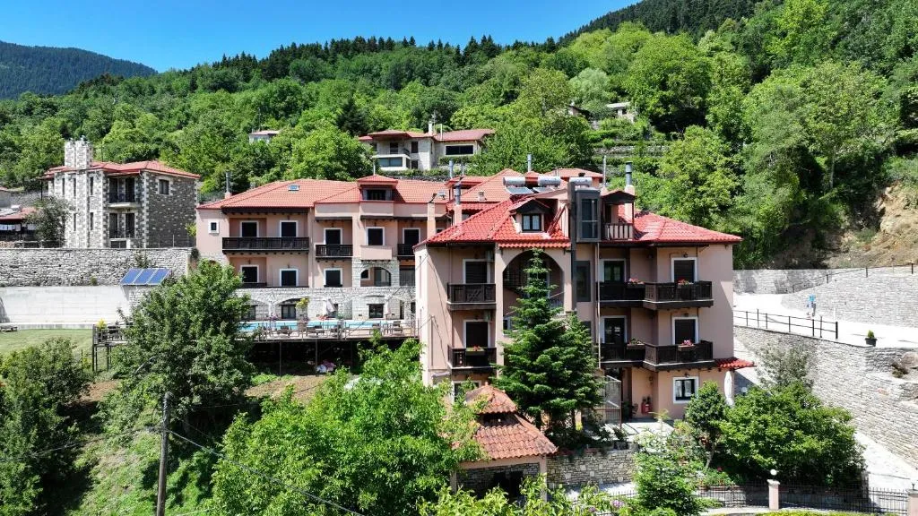 Villa Virginia Hotel, hotel v destinaci Karpenisi