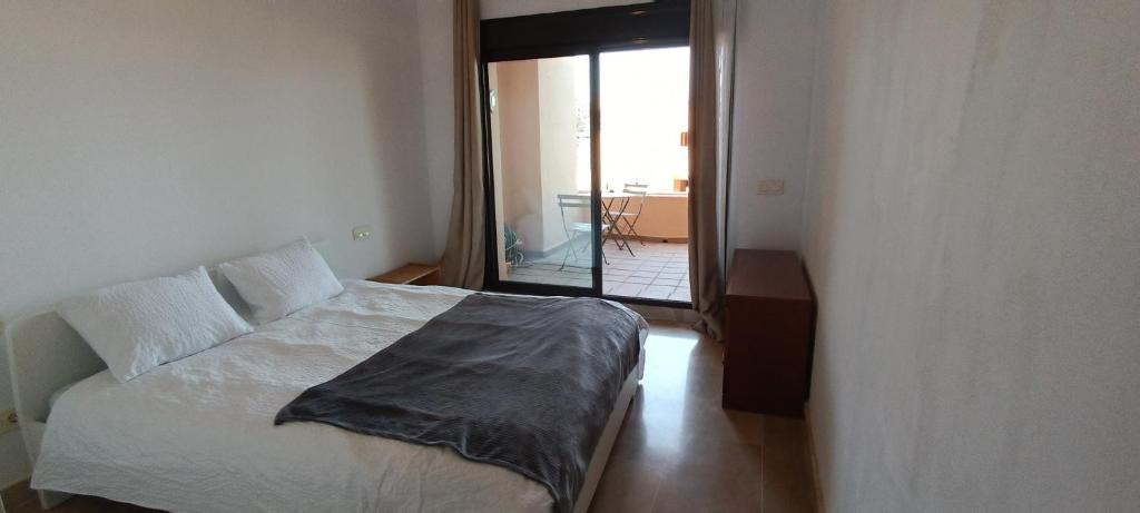 Quite, 2 bed 2 bath in Duquesa Village - 4