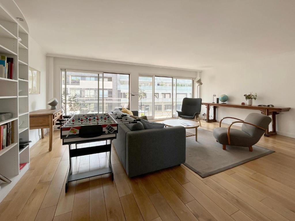 Grand Bright Apartment-4BDR-130m2 - 2