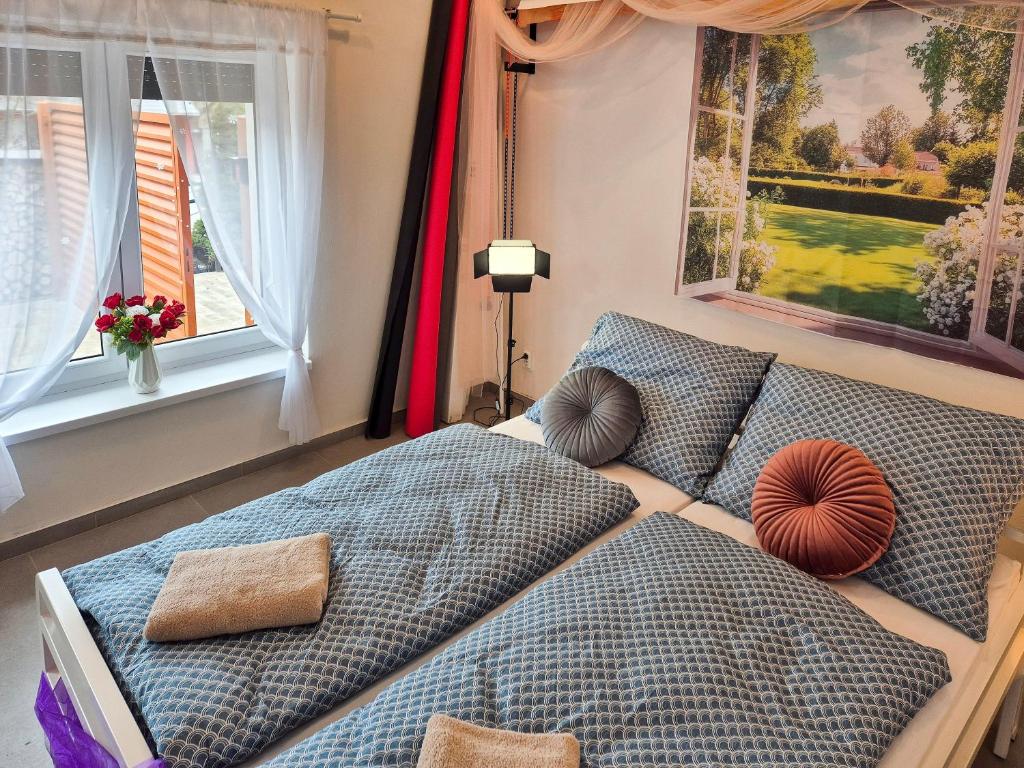 Studio Virgo, Jizerní Vtelno