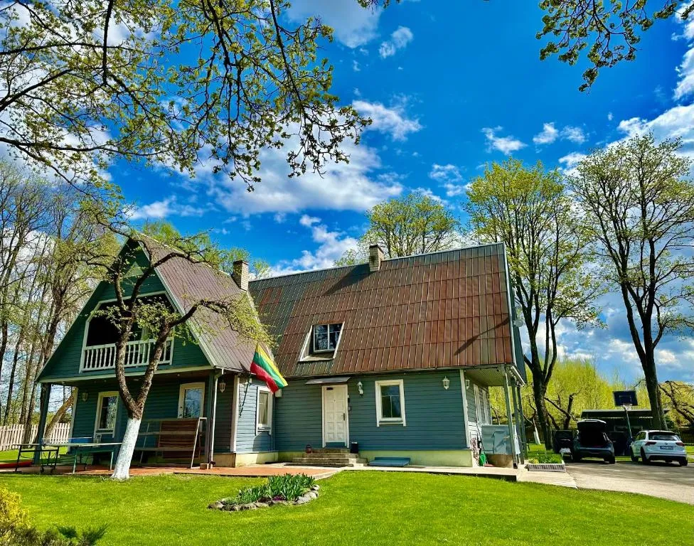 Maple House - Sodyba Tarp Klevų，位于乌田纳的酒店