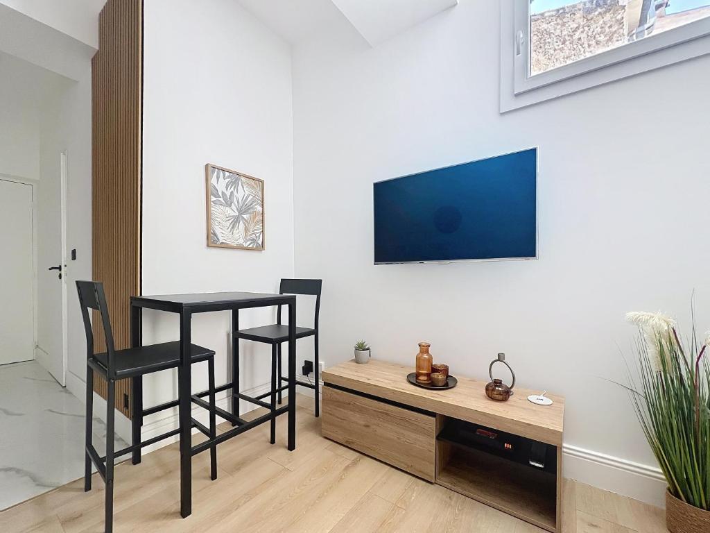 Côté Palmier - Luxurious 2-room - Center-by PauseAixoise - 5