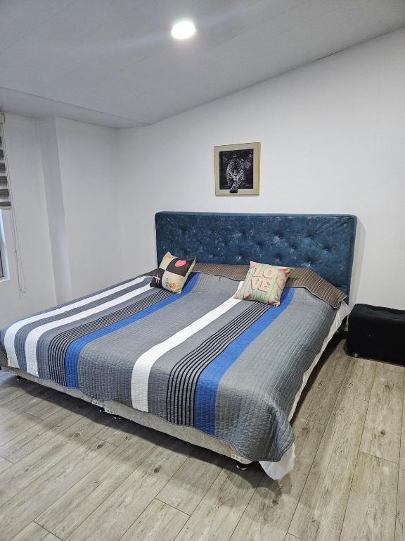 Casa de lujo en Bogotá, Jacuzzi, patio, BBQ - 5