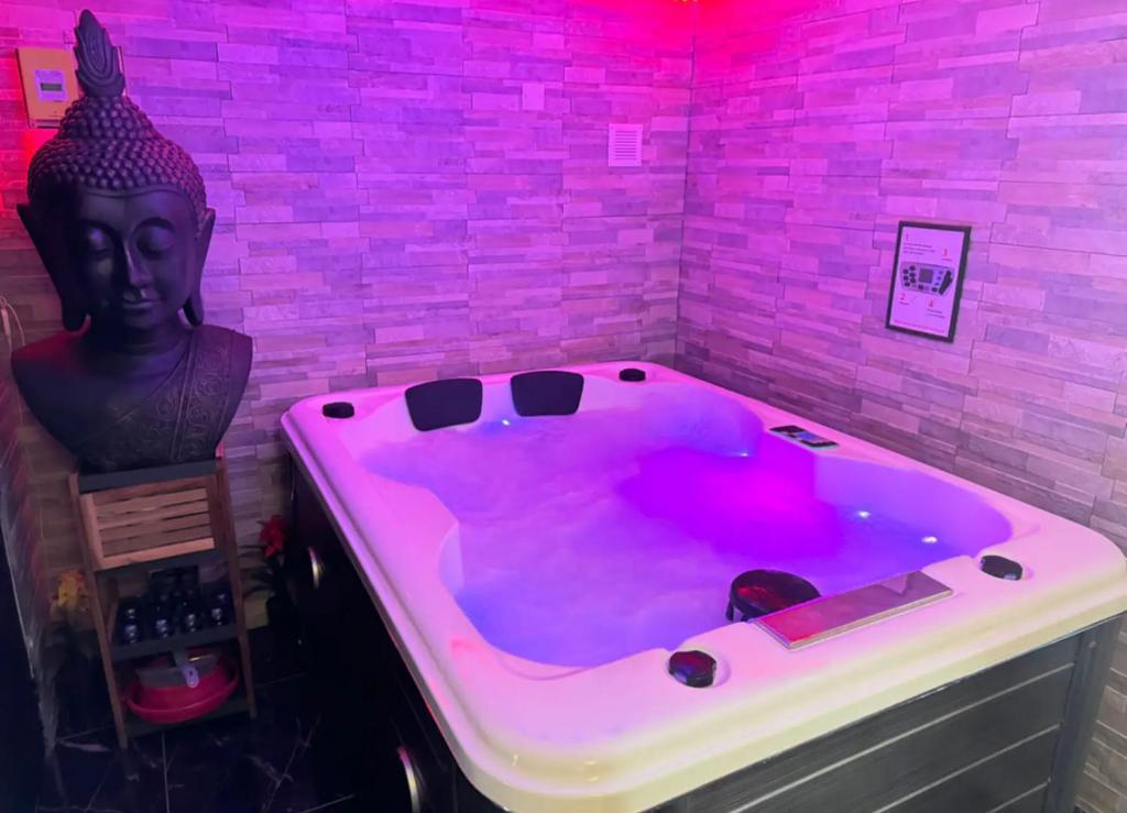 Suite avec jacuzzi, Sausset-les-Pins