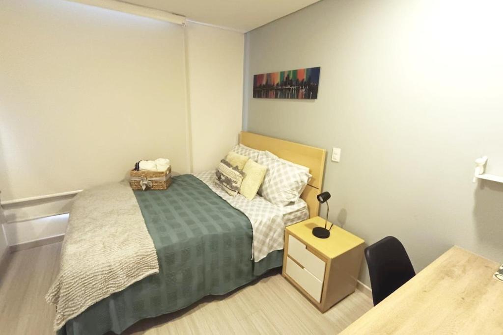 Loft moderno con piscina y turco - 4