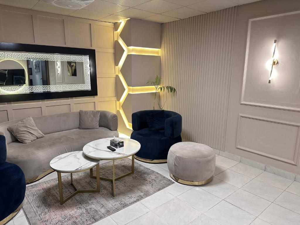 Executive Escape, 1 BHK, F-11, Islámábád